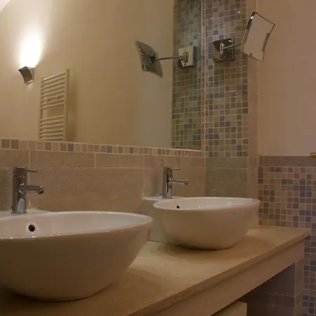 Il Bell Arco Apartman *